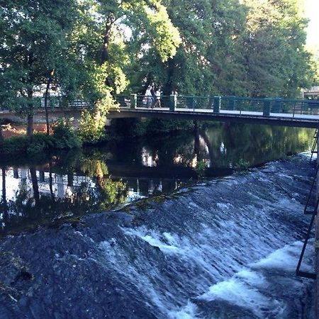 Pension-Albergue Puente Ribeira ساريا المظهر الخارجي الصورة